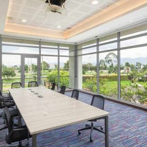 professional meeting room at Hilton Garden Inn Bogota Airport.