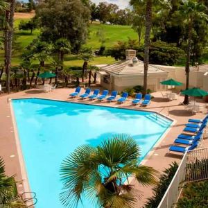 Beautiful outdoor pool area at the Hilton Garden Inn Tuxtla Gutierrez.