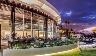 Outdoor patio suitable for co-working at the Caribe Hilton.