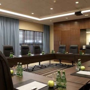 Meeting room with square table at the Hilton Warsaw City.