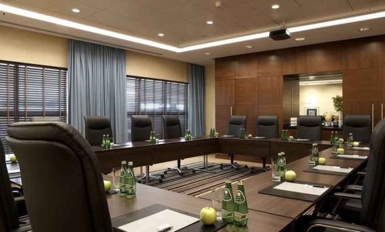 Meeting room with square table at the Hilton Warsaw City.