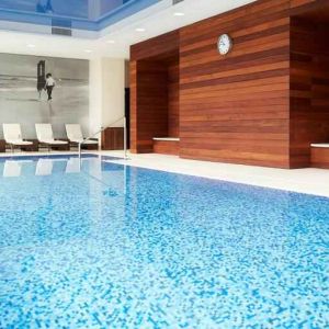 Relaxing indoor pool at the DoubleTree by Hilton Lodz.