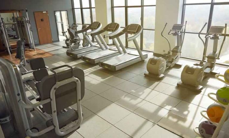 Fully equipped fitness center at the DoubleTree by Hilton Lodz.