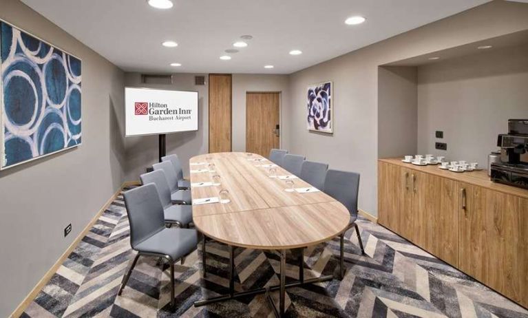 professional meeting room for all business meetings at Hilton Garden Inn Bucharest Airport.