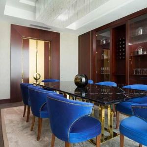 small meeting room ideal for smaller business and board meetings at Hilton Astana.