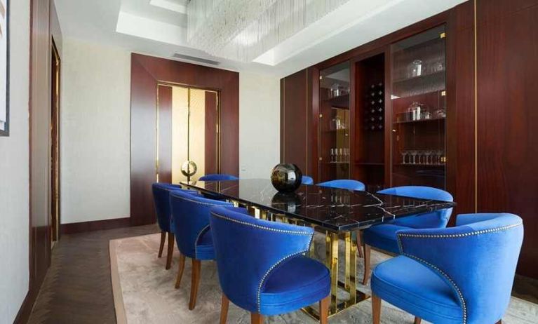 small meeting room ideal for smaller business and board meetings at Hilton Astana.