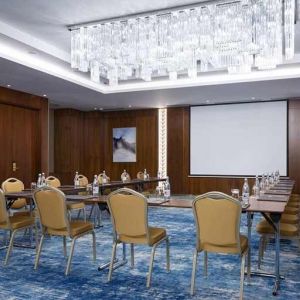 large meeting room ideal for business meetings and conferences at Hilton Astana.