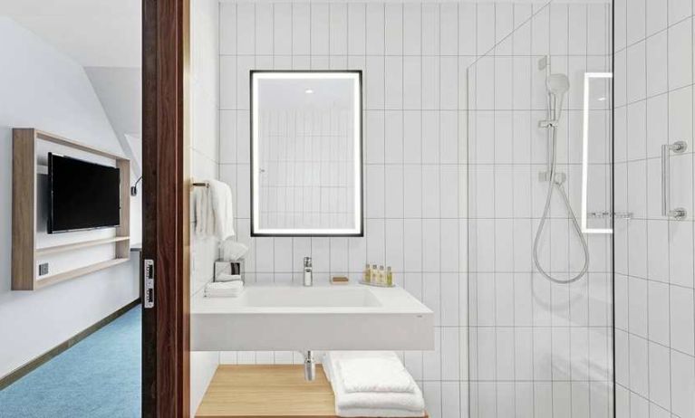 clean and spacious king bathroom with shower at Hilton Garden Inn Riga Old Town.