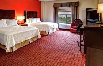 two queen beds with work desk at Hampton Inn & Suites Lebanon.