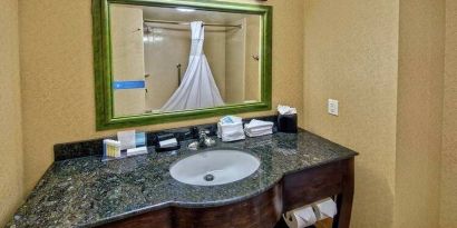 clean and spacious king bathroom with shower at at Hampton Inn & Suites Lebanon.