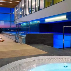 luxurious jacuzzi and indoor pool at DoubleTree by Hilton Zagreb.