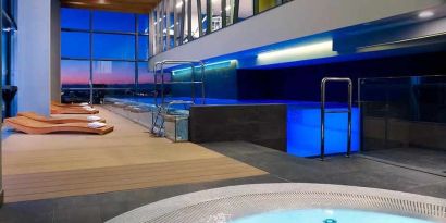 luxurious jacuzzi and indoor pool at DoubleTree by Hilton Zagreb.