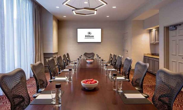 professional meeting room for all business meetings at Hilton Richmond Downtown.