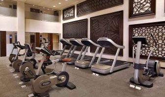 well equipped fitness center at Hilton Alexandria King's Ranch.