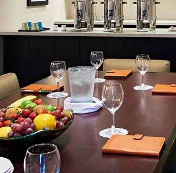 Dining area at Miami International Airport Hotel.