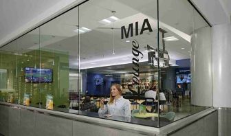 Lobby workspace at Miami International Airport Hotel.