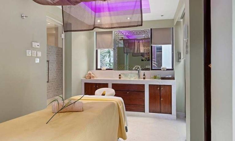 relaxing massage and spa available at Hilton Luxor Resort & Spa.