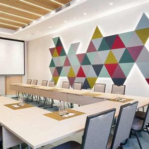 professional meeting room for business meetings at Hilton Garden Inn Budapest City Centre.