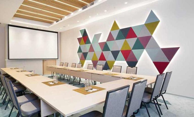 professional meeting room for business meetings at Hilton Garden Inn Budapest City Centre.