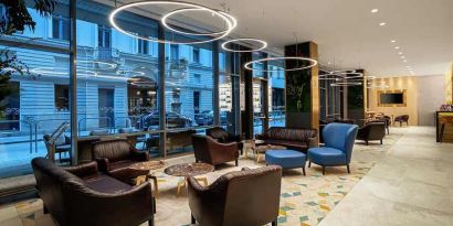 comfortable lobby and coworking space at Hilton Garden Inn Budapest City Centre.