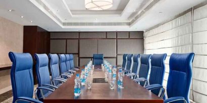 professional meeting room for business meetings at Hilton Chennai.