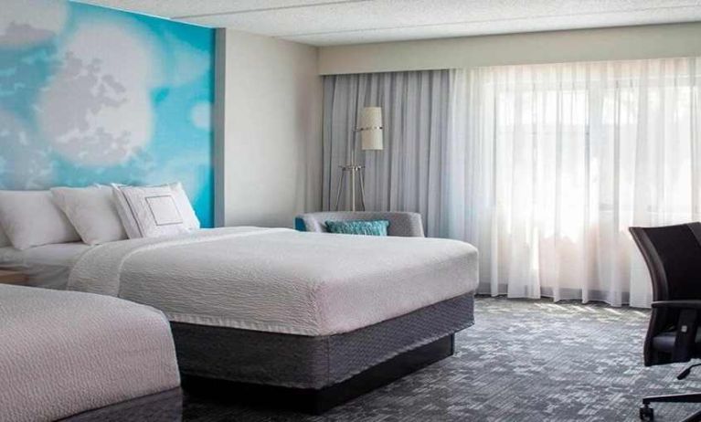 Comfortable queen room with business desk at Sonesta Select Atlanta Norcross I-85.