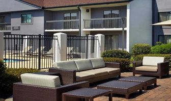 Lovely outdoor patio ideal for coworking at Sonesta Select Atlanta Norcross I-85.