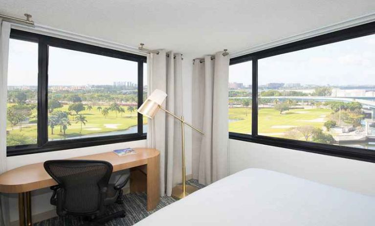 Working station overlooking the golf fields at the Sheraton Miami Airport Hotel.