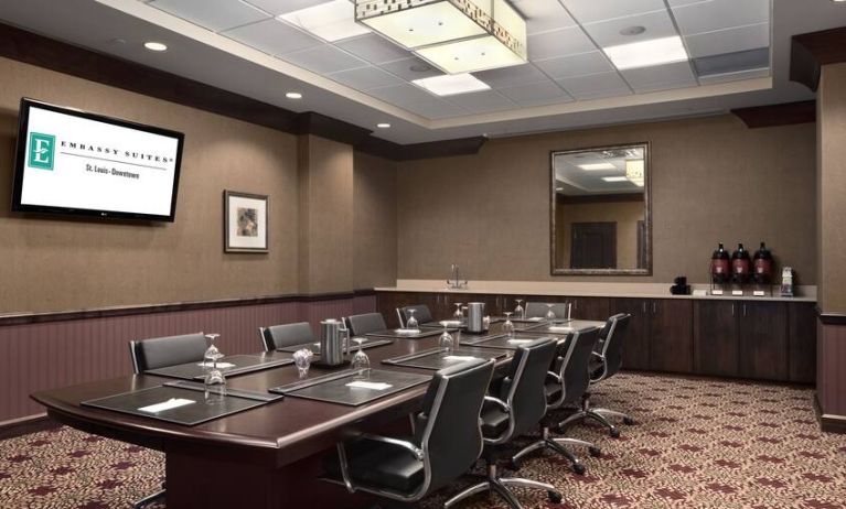 Meeting room at the Embassy Suites by Hilton St. Louis Downtown.