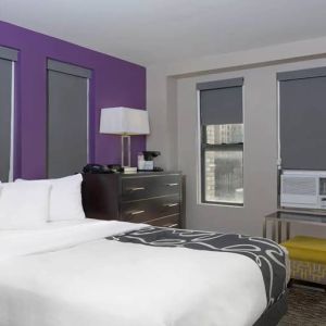 La Quinta Inn & Suites By Wyndham New York City Central Park