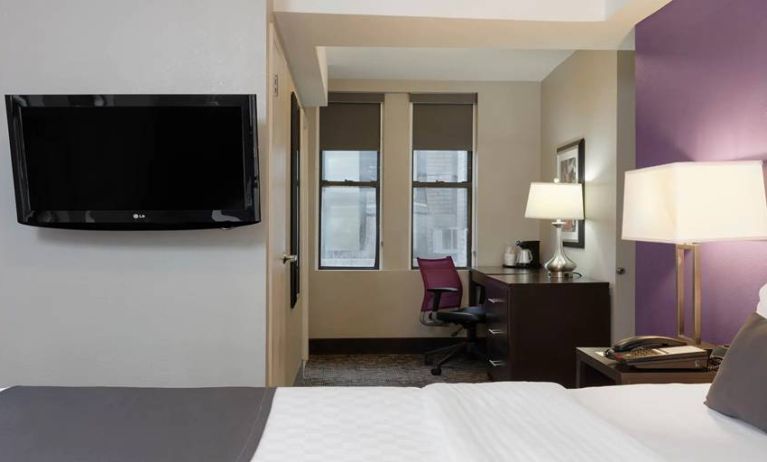 La Quinta Inn & Suites By Wyndham New York City Central Park, New York