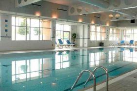 Relaxing indoor pool at the Doubletree by Hilton Glasgow Strathclyde.