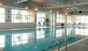 Relaxing indoor pool at the Doubletree by Hilton Glasgow Strathclyde.