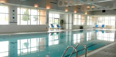 Relaxing indoor pool at the Doubletree by Hilton Glasgow Strathclyde.