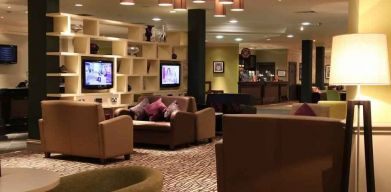 Lobby workspace at the Doubletree by Hilton Glasgow Strathclyde.