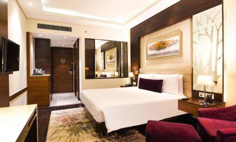 Spacious and comfortable hotel room at the DoubleTree by Hilton Gurugram Baani Square.