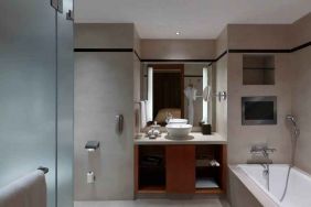 Guest bathroom at the Hilton Bangalore Embassy GolfLinks.