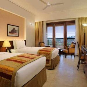 Twin room with desk at the DoubleTree by Hilton Goa - Arpora - Baga.