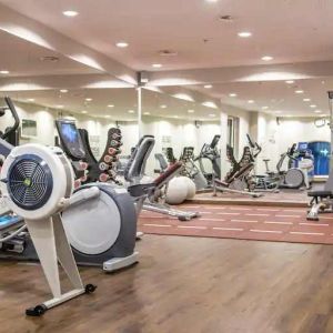 Fitness center at the Hilton Brussels Grand Place .