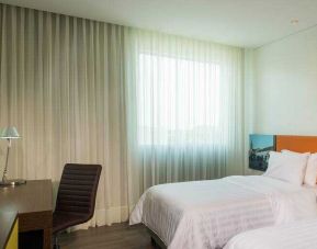 Comfortable twin room at the Hampton by Hilton - Valledupar.
