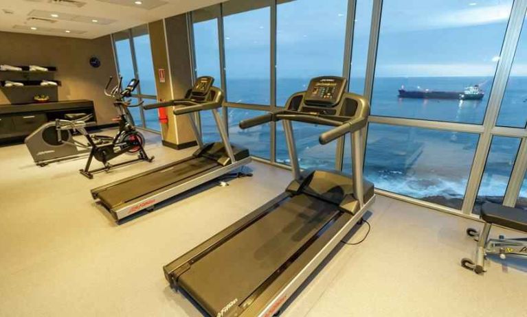 Fitness center at the Hampton by Hilton Antofagasta.