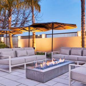 Outdoor patio perfect for co-working at the AC Hotel By Marriott Pleasanton.