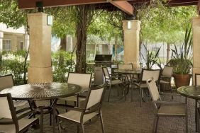 Seating area suitable for co-working at the Hyatt House Pleasanton.