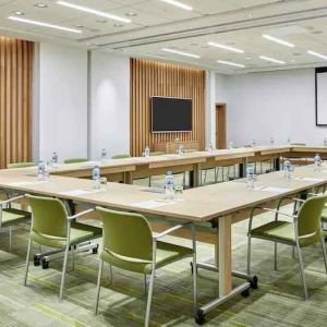 Meeting room with u shape table at the Hilton Garden Inn Erzurum.