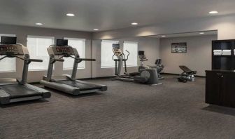 Well equipped fitness center at Sonesta Select Phoenix Chandler.