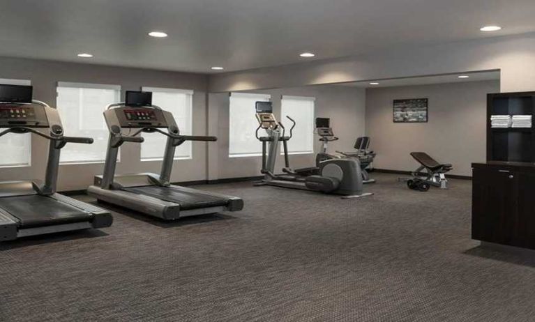 Well equipped fitness center at Sonesta Select Phoenix Chandler.