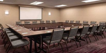 Professional meeting room at Sonesta Select Phoenix Chandler.