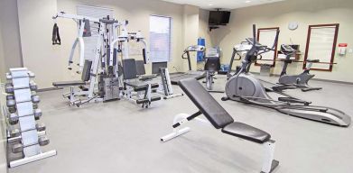 Fitness center at Riviera Plaza And Conference Centre Calgary Airport.