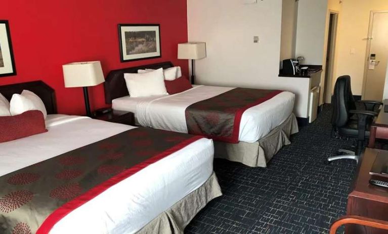 Twin room at Riviera Plaza And Conference Centre Calgary Airport.