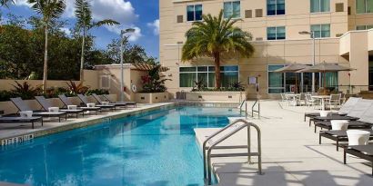 Relaxing outdoor pool at Hyatt Place Miami Airport East.